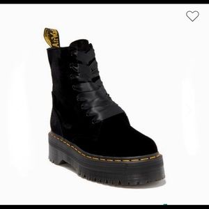 Dr. Marten Velvet Jadon Boots